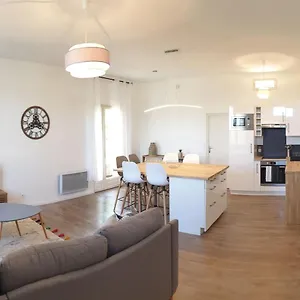 https://villa-independante-mougins.fr-provencehotel.com
